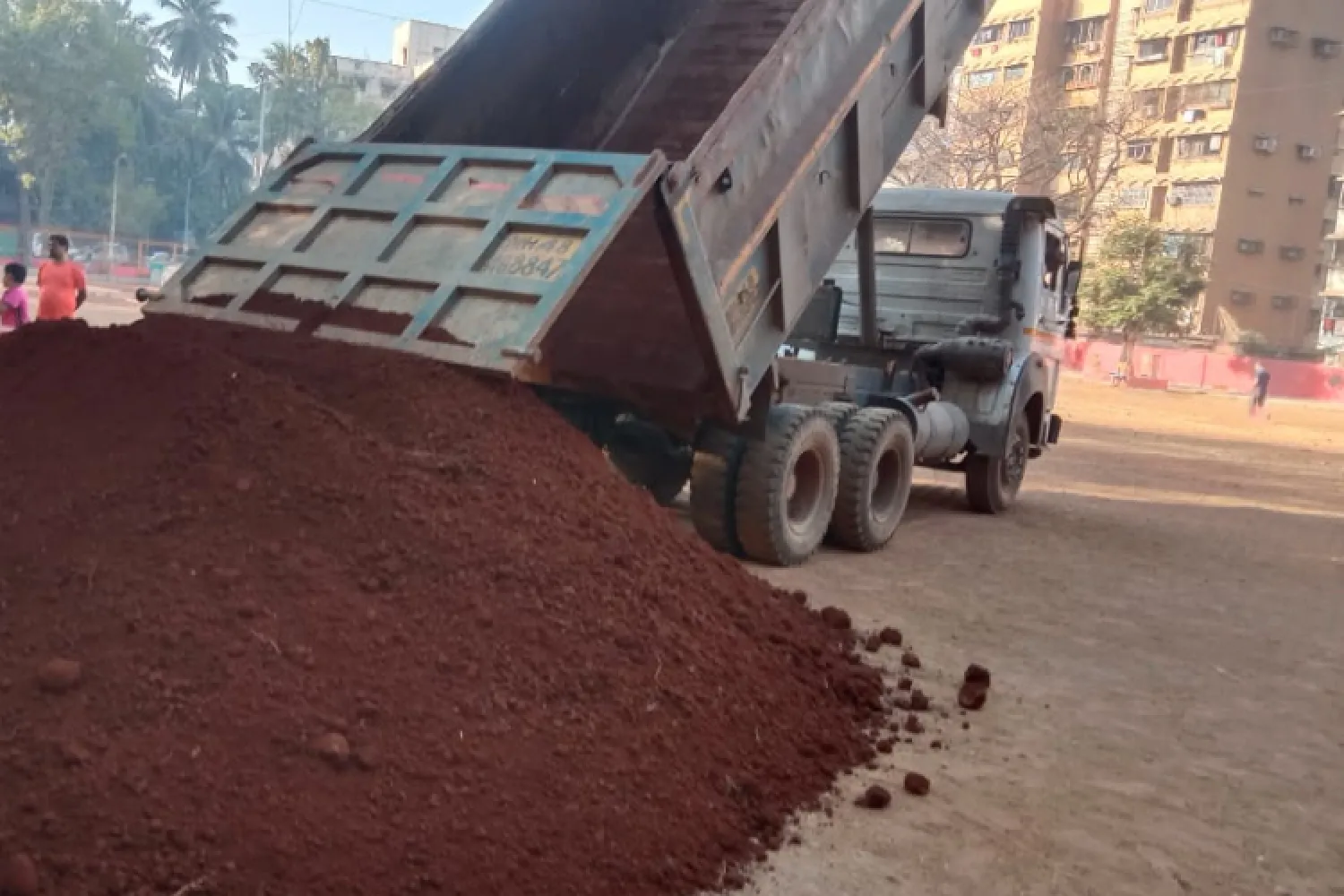 Soil loading & Unloading